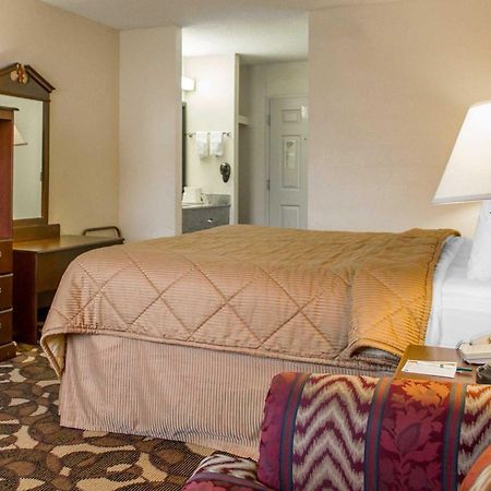 Quality Inn Broken Arrow - Tulsa Eksteriør billede
