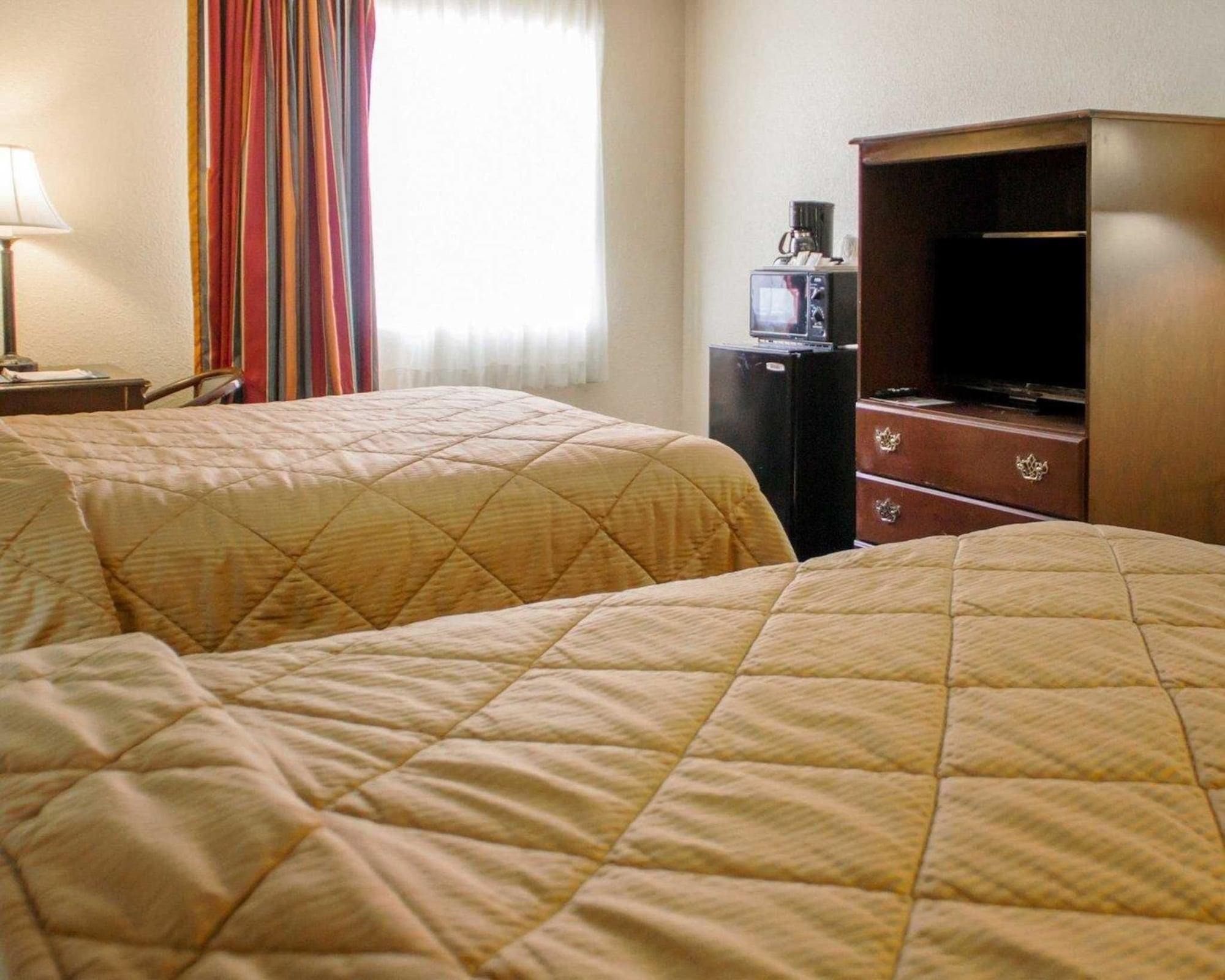 Quality Inn Broken Arrow - Tulsa Eksteriør billede
