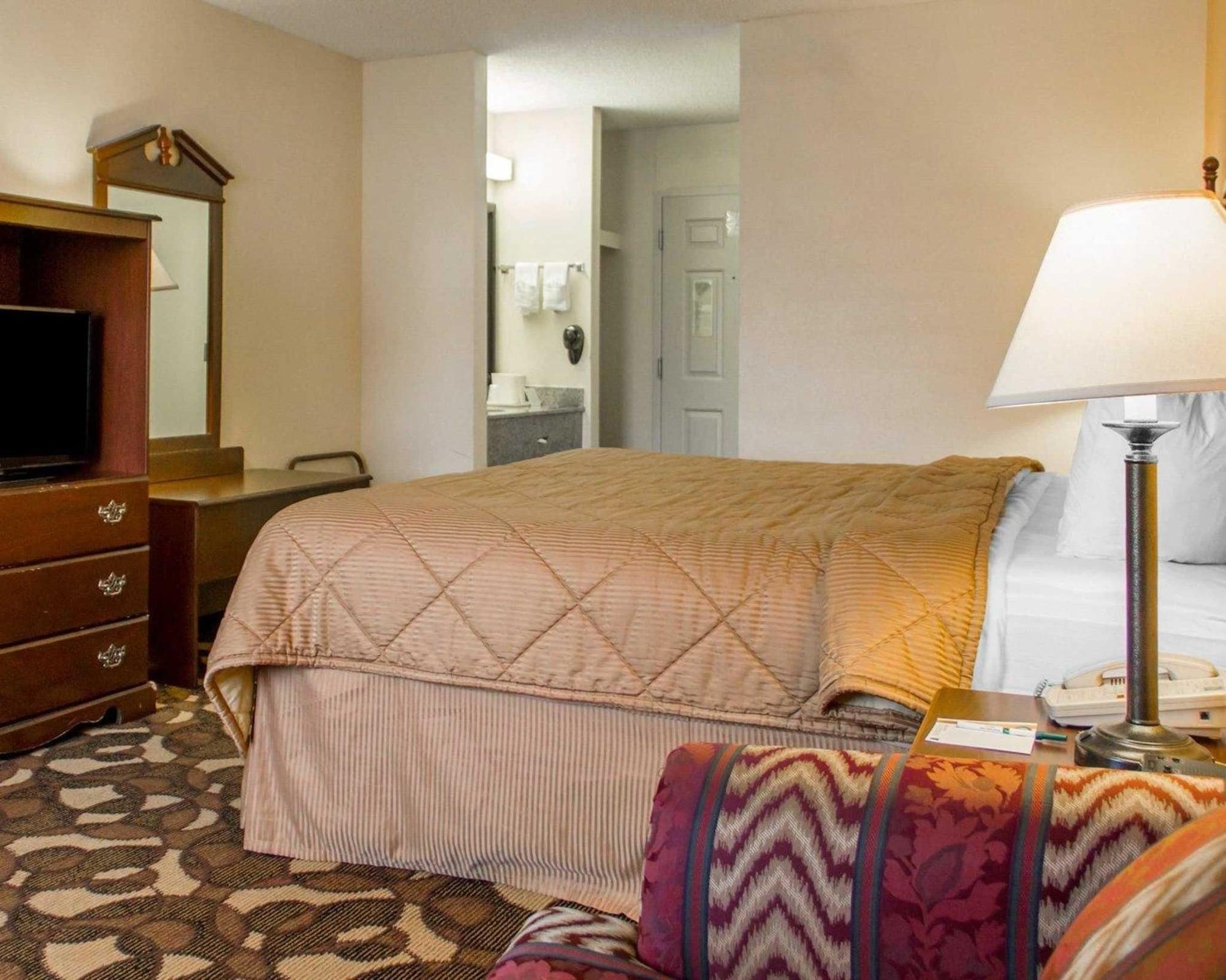 Quality Inn Broken Arrow - Tulsa Eksteriør billede
