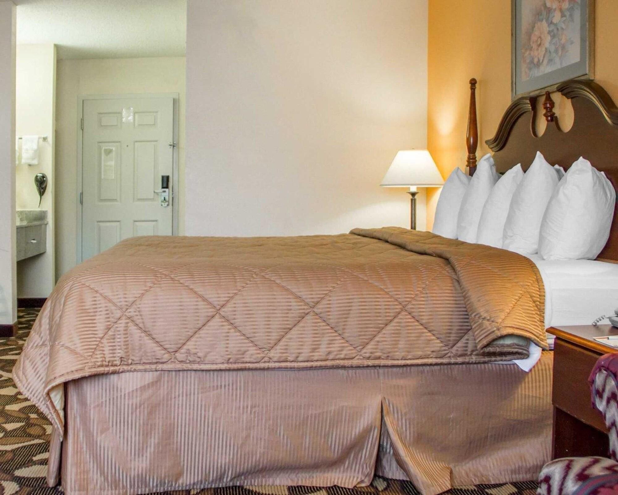 Quality Inn Broken Arrow - Tulsa Eksteriør billede