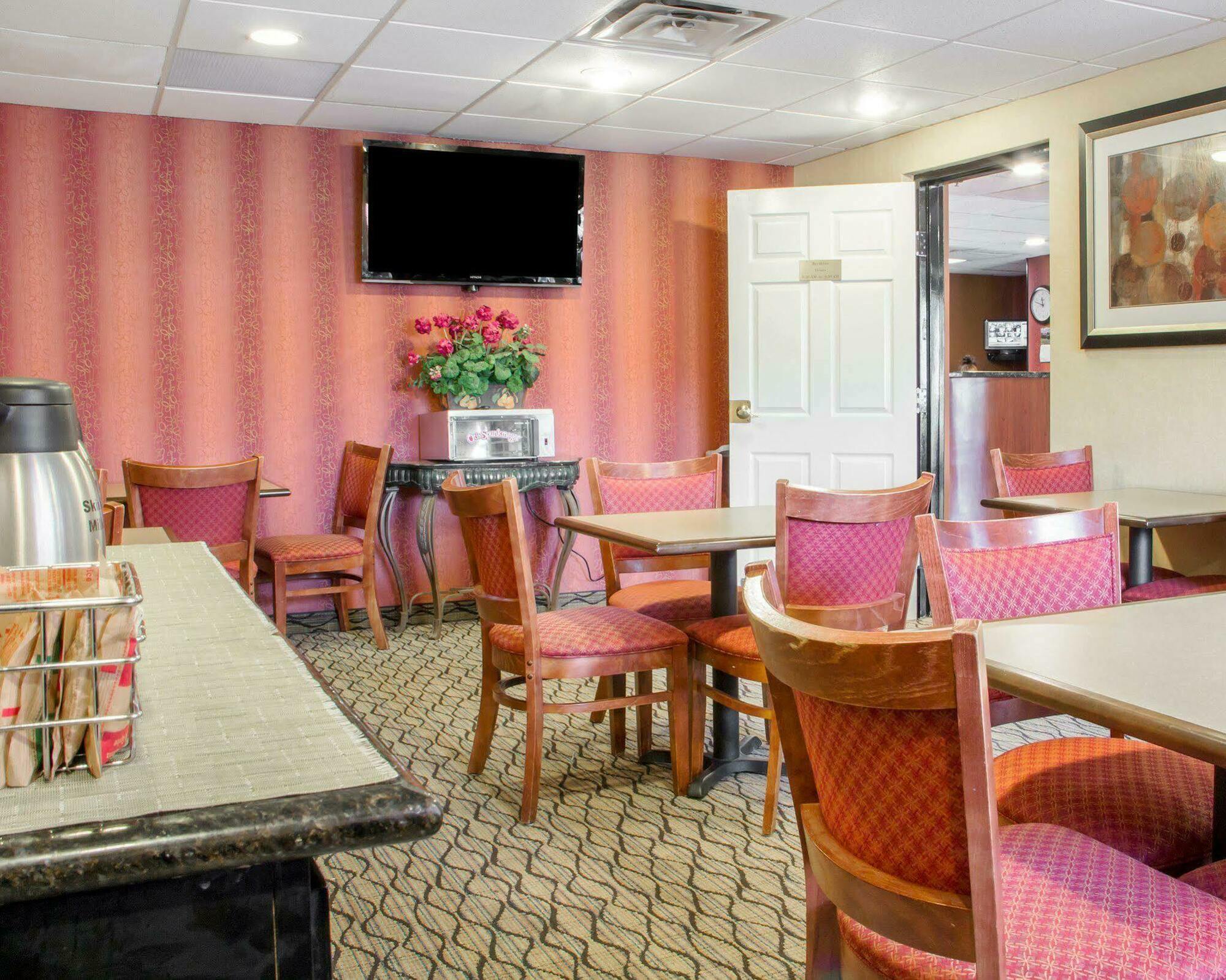 Quality Inn Broken Arrow - Tulsa Eksteriør billede