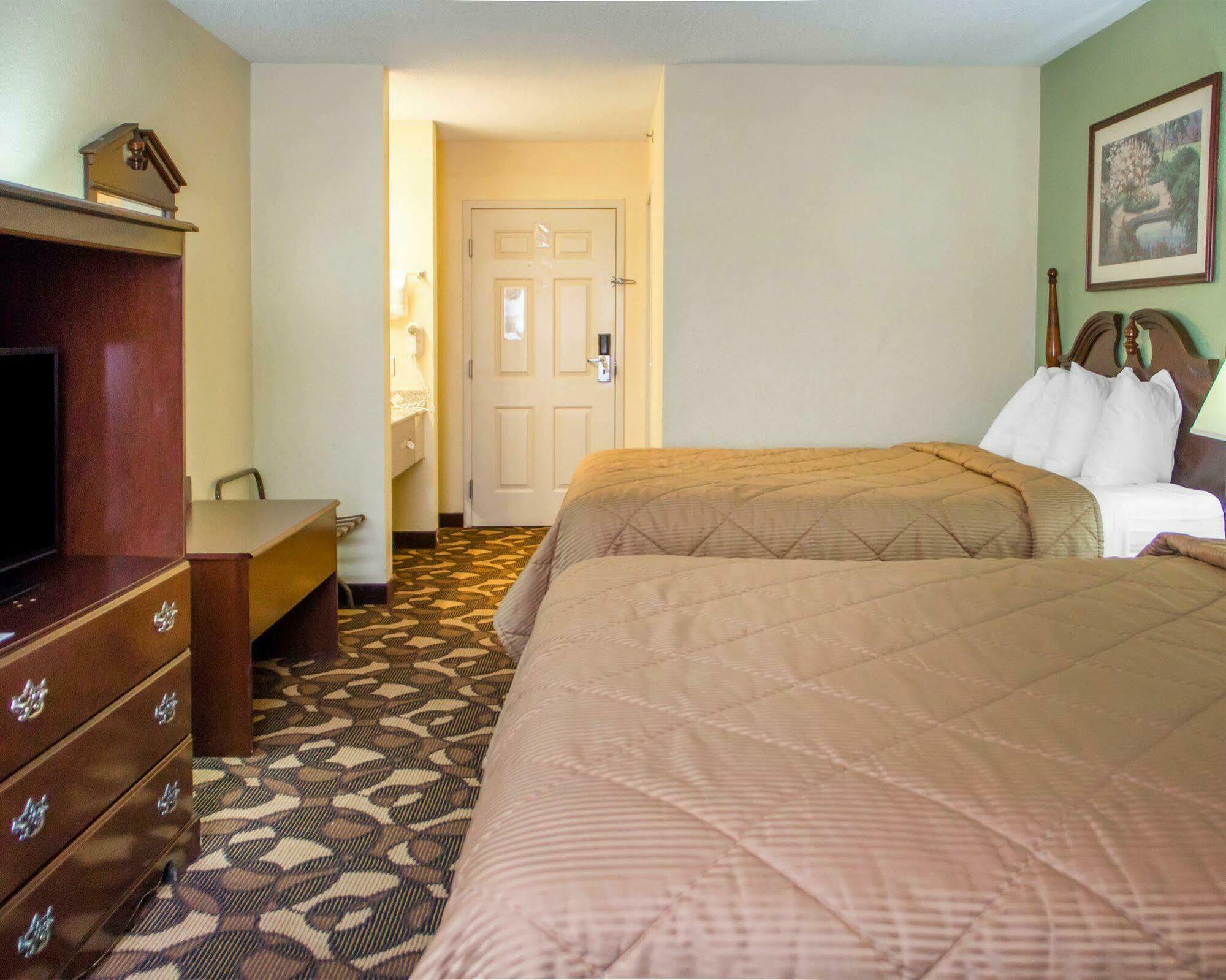 Quality Inn Broken Arrow - Tulsa Eksteriør billede
